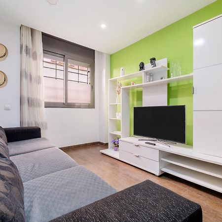 Vendrell Centre Apartment เอลเวนเดรล ภายนอก รูปภาพ